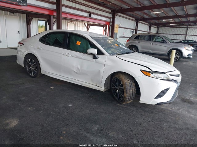 Продажа на аукционе авто 2018 Toyota Camry Se, vin: 4T1B11HK3JU011999, номер лота: 45722516