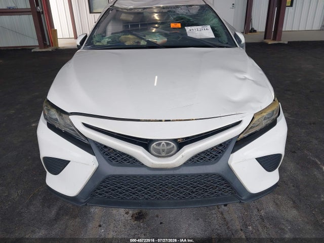 Продажа на аукционе авто 2018 Toyota Camry Se, vin: 4T1B11HK3JU011999, номер лота: 45722516