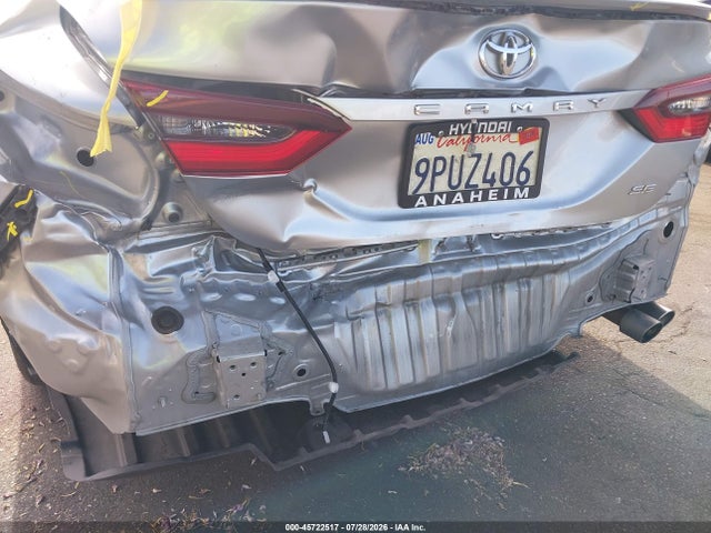4T1G11AK6NU717094 Toyota CAMRY SE