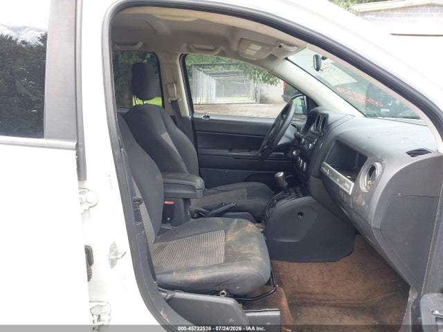 2014 Jeep Compass Sport მანქანა იყიდება აუქციონზე, vin: 1C4NJCBA5ED801338, აუქციონის ნომერი: 45722538