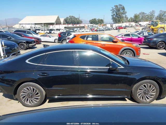 Продажа на аукционе авто 2024 Hyundai Sonata Hybrid Sel, vin: KMHL34JJ2RA100381, номер лота: 45722594