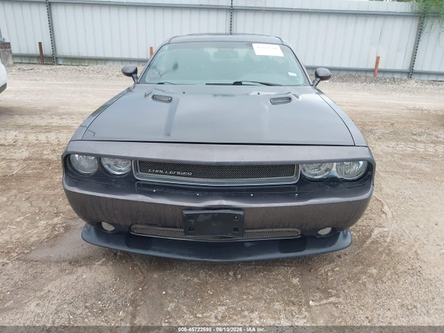 45722598 :رقم المزاد ، 2C3CDYAG6DH591355 vin ، 2013 Dodge Challenger Sxt Plus مزاد بيع