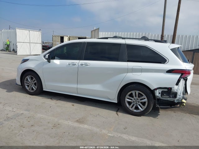 Продаж на аукціоні авто 2022 Toyota Sienna Xle, vin: 5TDJRKEC4NS113804, номер лоту: 45722625
