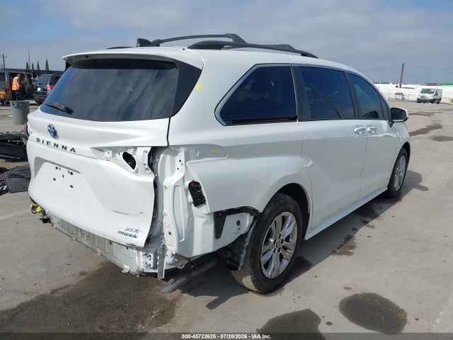 Продаж на аукціоні авто 2022 Toyota Sienna Xle, vin: 5TDJRKEC4NS113804, номер лоту: 45722625