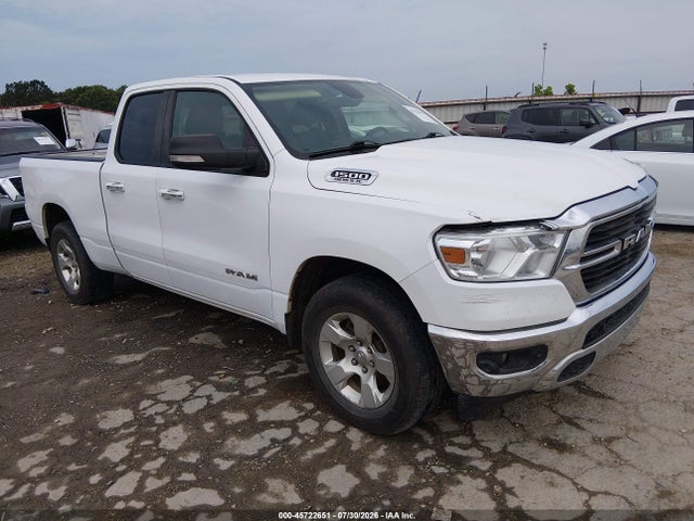 45722651 :رقم المزاد ، 1C6SRFBT4LN280383 vin ، 2020 Ram 1500 Big Horn  4x4 6'4 Box مزاد بيع