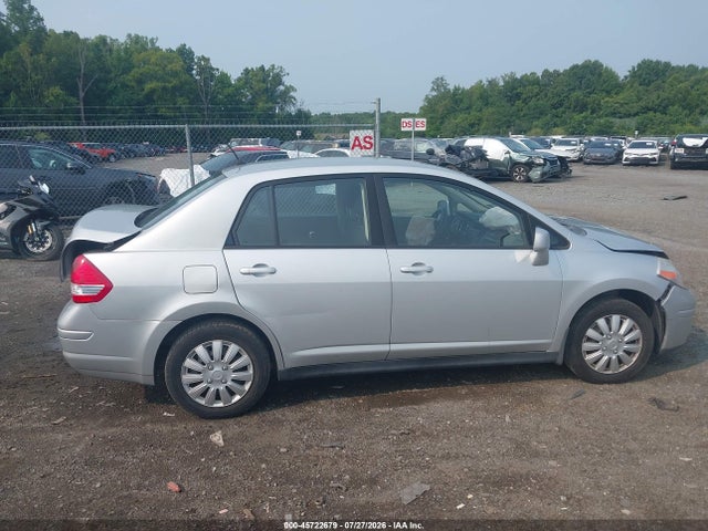 45722679 :رقم المزاد ، 3N1BC1AP7AL449474 vin ، 2010 Nissan Versa 1.8s مزاد بيع