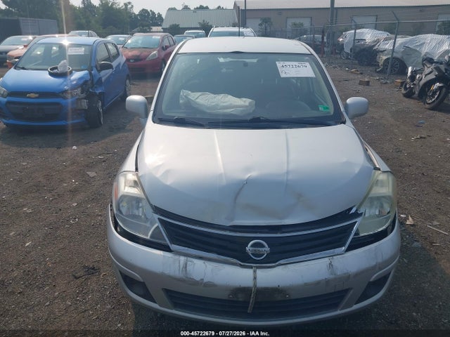 45722679 :رقم المزاد ، 3N1BC1AP7AL449474 vin ، 2010 Nissan Versa 1.8s مزاد بيع