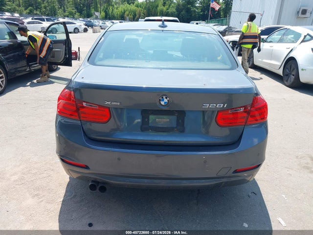 45722680 :رقم المزاد ، WBA3B3G50FNR87282 vin ، 2015 Bmw 328i Xdrive مزاد بيع