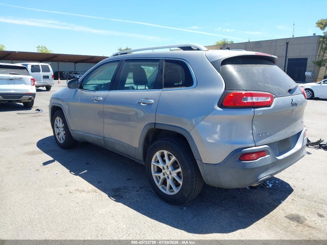 Jeep Cherokee Latitude 2015 1C4PJMCB5FW633244 Image 3