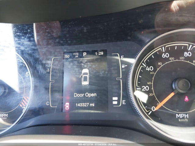 Jeep Cherokee Latitude 2015 1C4PJMCB5FW633244 Image 7