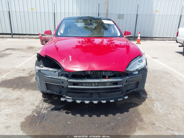 2014 Tesla Model S P85 მანქანა იყიდება აუქციონზე, vin: 5YJSA1H14EFP53354, აუქციონის ნომერი: 45722792