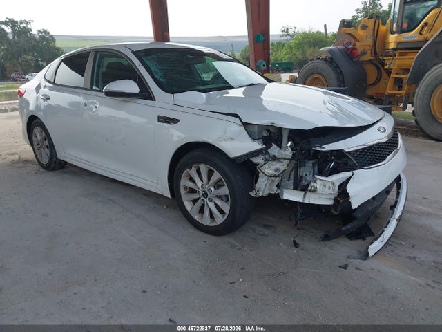 Aukcja sprzedaży 2017 Kia Optima Lx, vin: 5XXGT4L30HG133631, numer aukcji: 45722837