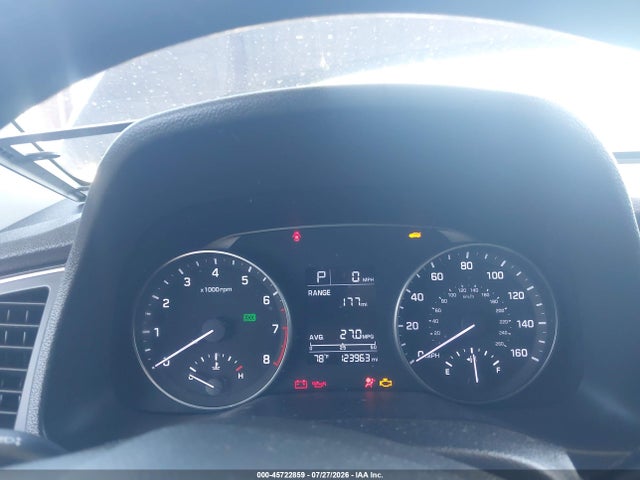 Продаж на аукціоні авто 2017 Hyundai Elantra Se, vin: 5NPD84LFXHH073943, номер лоту: 45722859