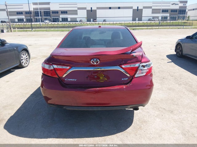 45722884 :رقم المزاد ، 4T1BF1FK6HU733031 vin ، 2017 Toyota Camry Xse مزاد بيع