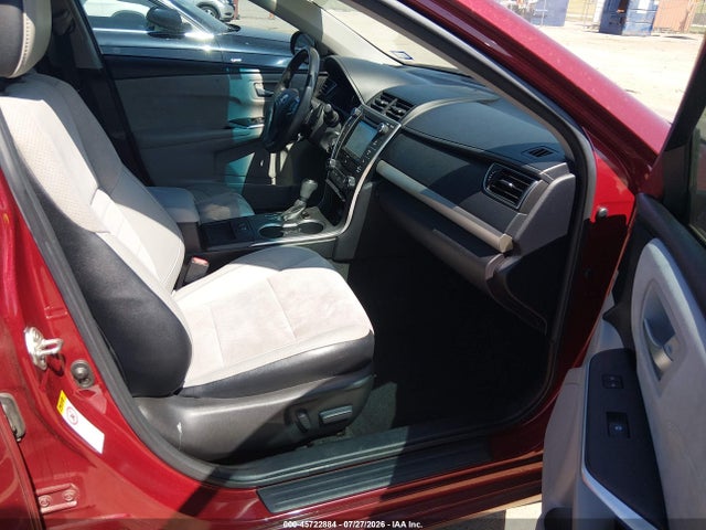 45722884 :رقم المزاد ، 4T1BF1FK6HU733031 vin ، 2017 Toyota Camry Xse مزاد بيع