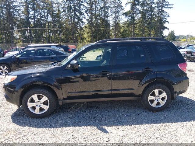 45722920 :رقم المزاد ، JF2SHABC3DG430361 vin ، 2013 Subaru Forester 2.5x مزاد بيع