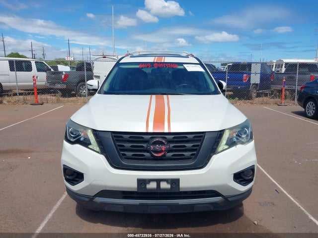 5N1DR2MNXHC637055 Nissan Pathfinder Platinum