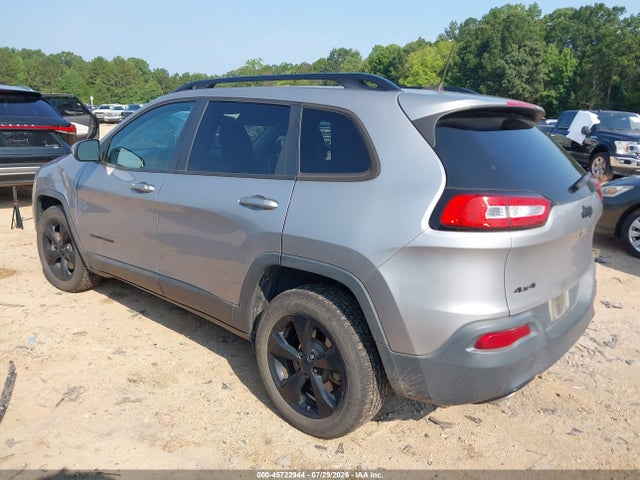2018 Jeep Cherokee Latitude 4x4 მანქანა იყიდება აუქციონზე, vin: 1C4PJMCXXJD507610, აუქციონის ნომერი: 45722944