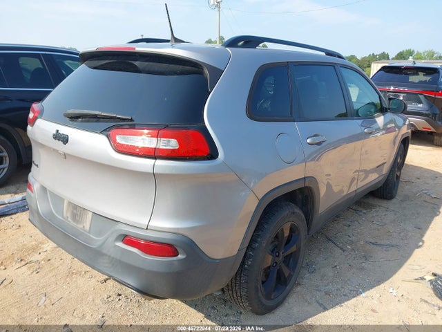 2018 Jeep Cherokee Latitude 4x4 მანქანა იყიდება აუქციონზე, vin: 1C4PJMCXXJD507610, აუქციონის ნომერი: 45722944