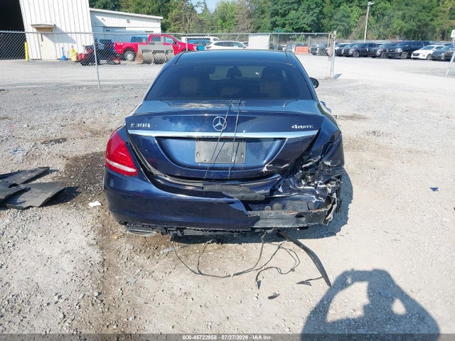 45722958 :رقم المزاد ، 55SWF4KB3FU094558 vin ، 2015 Mercedes-benz C 300 4matic مزاد بيع