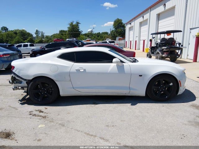 Продажа на аукционе авто 2018 Chevrolet Camaro 1lt, vin: 1G1FB1RXXJ0148399, номер лота: 45722974