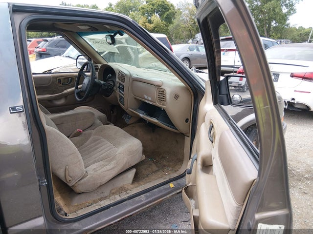 45722993 :رقم المزاد ، 1GCCS1446XK117882 vin ، 1999 Chevrolet S-10 Ls مزاد بيع