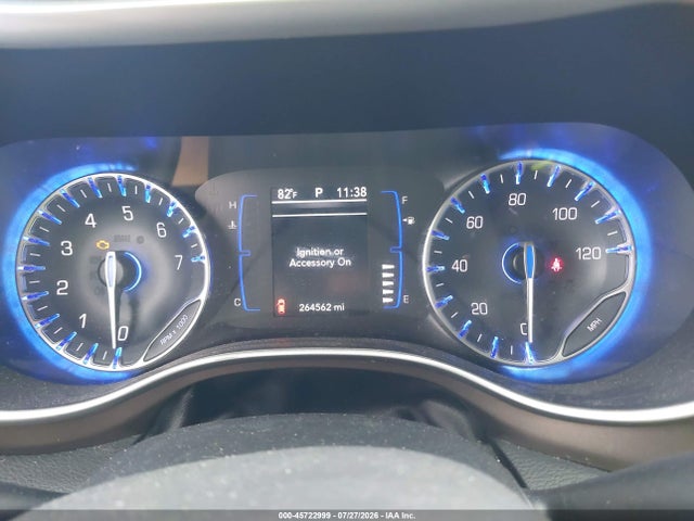 2C4RC1AGXJR355877 Chrysler PACIFICA L