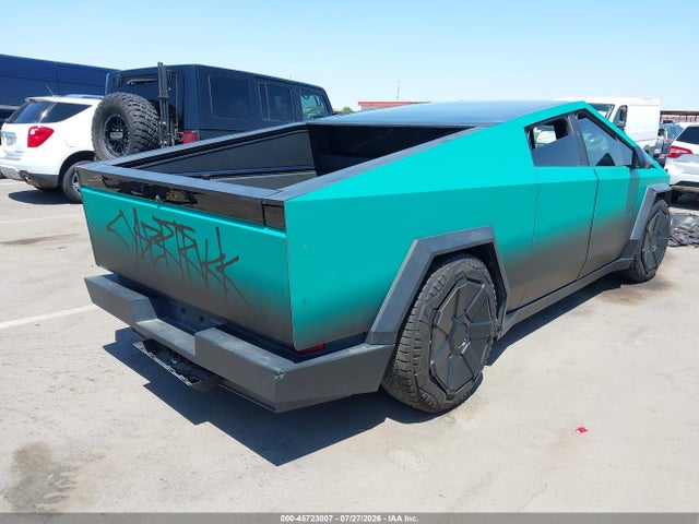 45723007 :رقم المزاد ، 7G2CEHED1RA002843 vin ، 2024 Tesla Cybertruck All-wheel Drive مزاد بيع