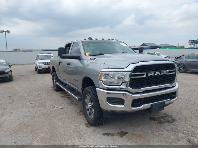 45723035 :رقم المزاد ، 3C6UR5CL4LG282497 vin ، 2020 Ram 2500 Tradesman  4x4 6'4 Box مزاد بيع