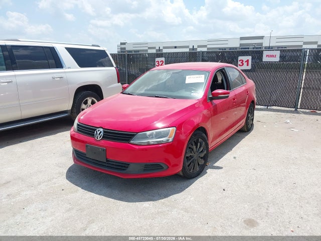 2014 Volkswagen Jetta 1.8t Se მანქანა იყიდება აუქციონზე, vin: 3VWD17AJ2EM417927, აუქციონის ნომერი: 45723045