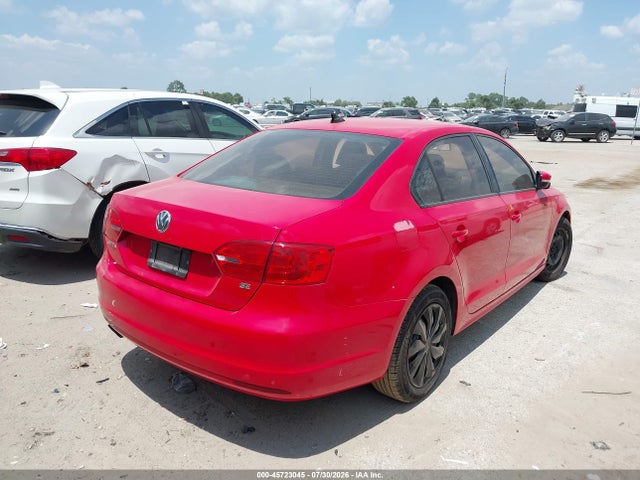 2014 Volkswagen Jetta 1.8t Se მანქანა იყიდება აუქციონზე, vin: 3VWD17AJ2EM417927, აუქციონის ნომერი: 45723045