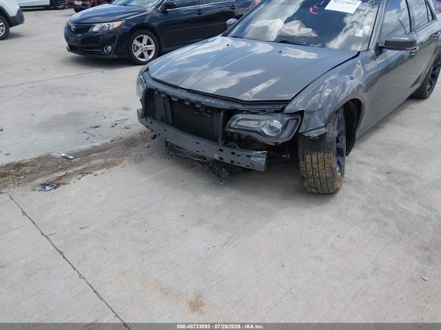 Chrysler 300 300s 2019 2C3CCABG6KH605017 Image 6