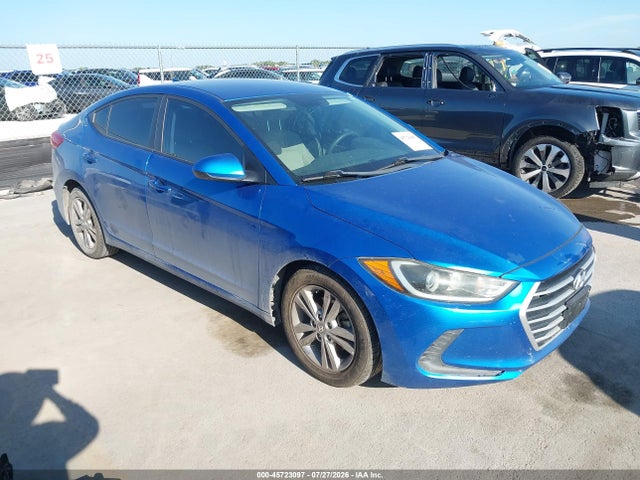 Продажа на аукционе авто 2017 Hyundai Elantra Se, vin: 5NPD84LF9HH180630, номер лота: 45723097