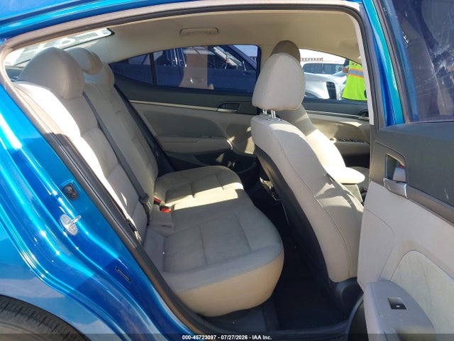 Продажа на аукционе авто 2017 Hyundai Elantra Se, vin: 5NPD84LF9HH180630, номер лота: 45723097