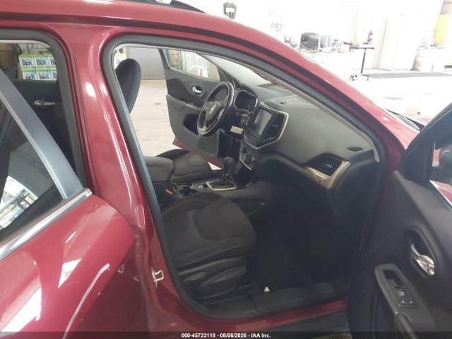 2016 Jeep Cherokee Latitude მანქანა იყიდება აუქციონზე, vin: 1C4PJLCB7GW200889, აუქციონის ნომერი: 45723118