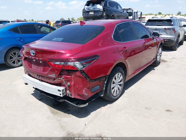 2021 Toyota Camry Le Hybrid მანქანა იყიდება აუქციონზე, vin: 4T1C31AK1MU548240, აუქციონის ნომერი: 45723178