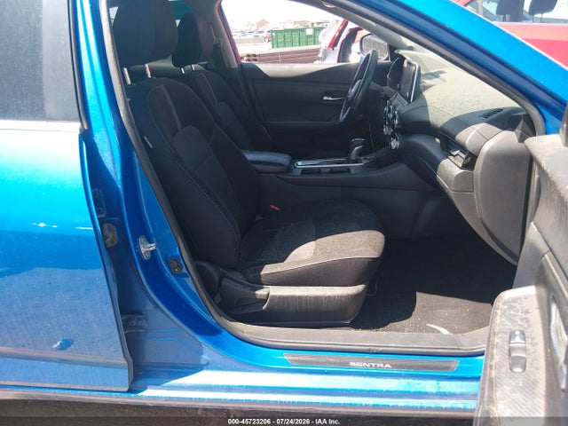 3N1AB8CV5MY216798 Nissan Sentra Sv Xtronic Cvt