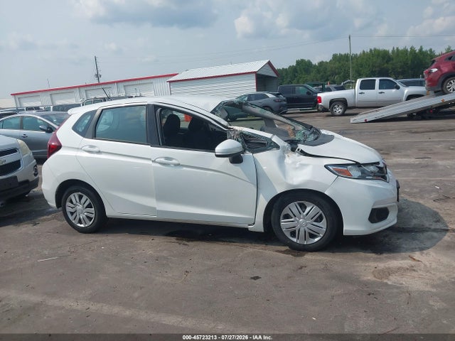2019 Honda Fit Lx მანქანა იყიდება აუქციონზე, vin: 3HGGK5H45KM744174, აუქციონის ნომერი: 45723213