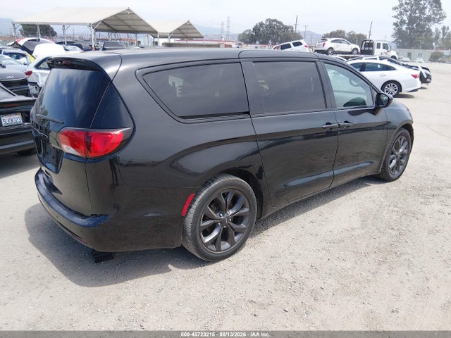 Продаж на аукціоні авто 2020 Chrysler Pacifica Touring, vin: 2C4RC1FG2LR264095, номер лоту: 45723215