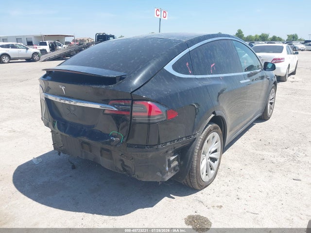 5YJXCDE2XHF077222 Tesla Model X 100d/75d/90d
