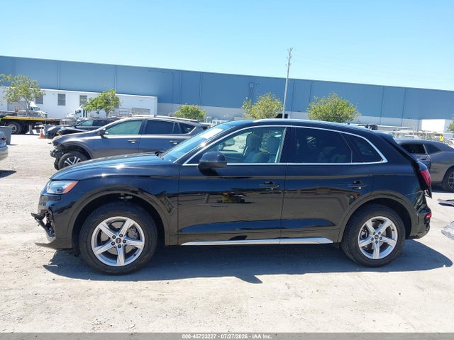 Aukcja sprzedaży 2021 Audi Q5 Premium 45 Tfsi Quattro S Tronic, vin: WA1AAAFY3M2093251, numer aukcji: 45723227