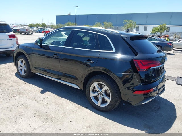 Aukcja sprzedaży 2021 Audi Q5 Premium 45 Tfsi Quattro S Tronic, vin: WA1AAAFY3M2093251, numer aukcji: 45723227