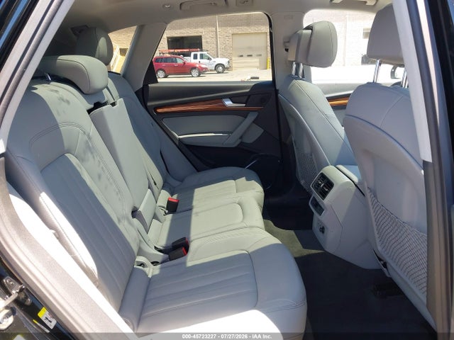 Aukcja sprzedaży 2021 Audi Q5 Premium 45 Tfsi Quattro S Tronic, vin: WA1AAAFY3M2093251, numer aukcji: 45723227