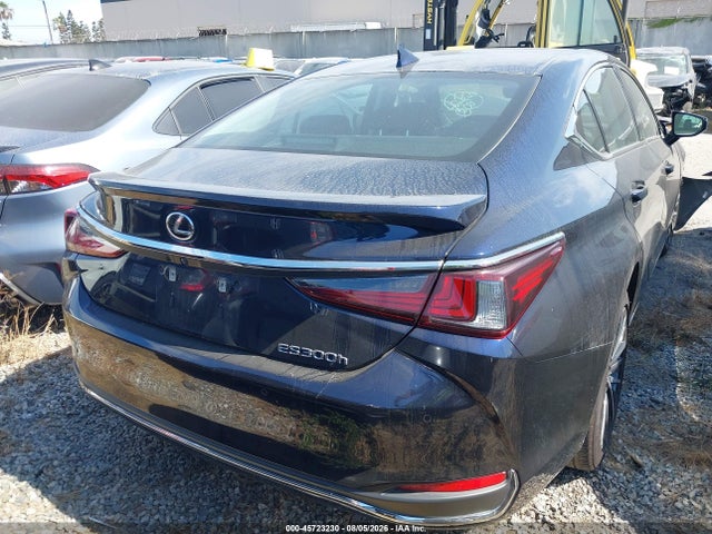 Lexus ES 300H 2024 58ADA1C1XRU048706 Image 16