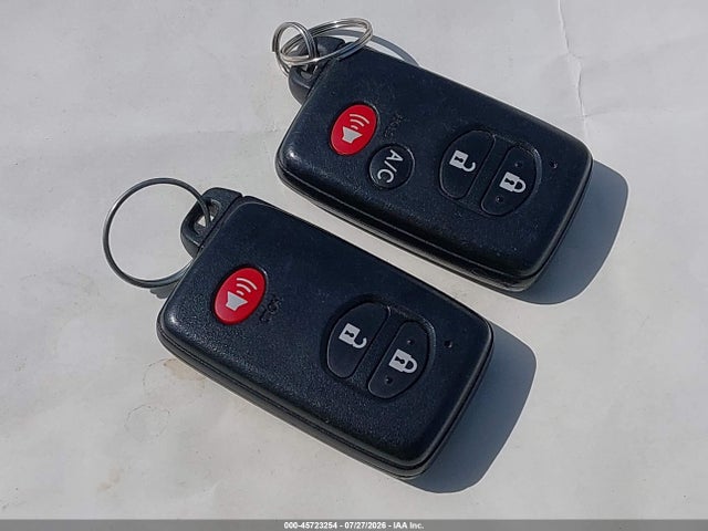 2014 Toyota Prius Plug-in მანქანა იყიდება აუქციონზე, vin: JTDKN3DP0E3053743, აუქციონის ნომერი: 45723254