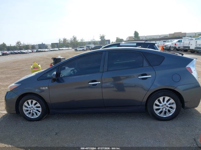 2014 Toyota Prius Plug-in მანქანა იყიდება აუქციონზე, vin: JTDKN3DP0E3053743, აუქციონის ნომერი: 45723254