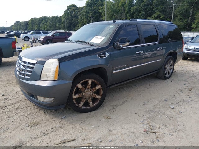 Продаж на аукціоні авто 2008 Cadillac Escalade Esv, vin: 1GYFK66818R108570, номер лоту: 45723290