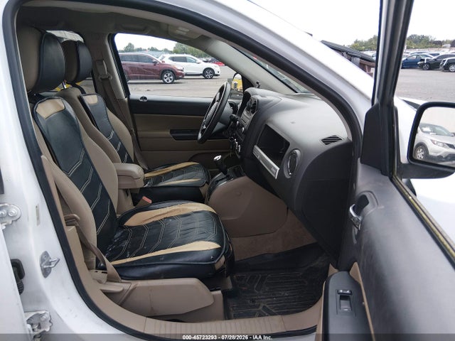 1C4NJCBA3ED832569 Jeep Compass Sport
