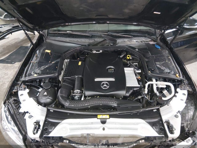 55SWF4KB7GU136425 Mercedes-Benz C 300 4matic