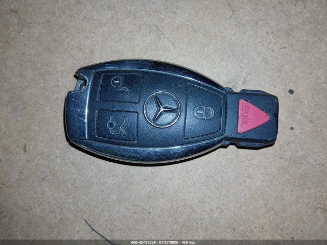 55SWF4KB7GU136425 Mercedes-Benz C 300 4matic